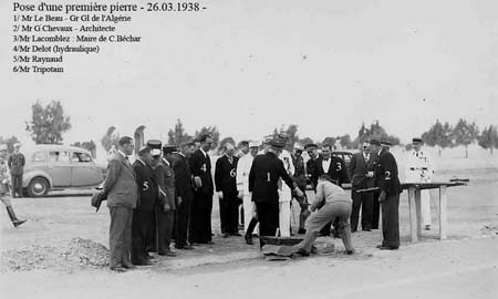 Pose de la première pierre